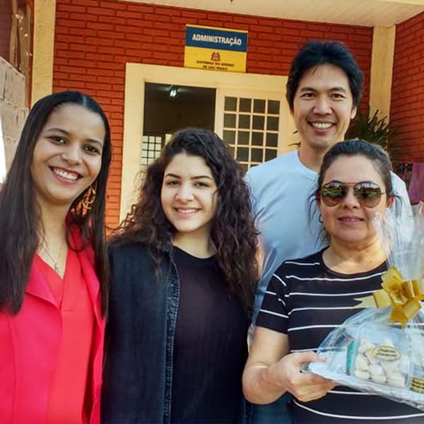 Assisense, participante do 'The Voice Brasil' visita Paraguaçu Paulista para fazer agradecimento