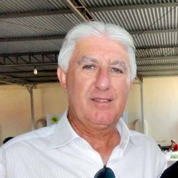 José Chichera completa idade nova