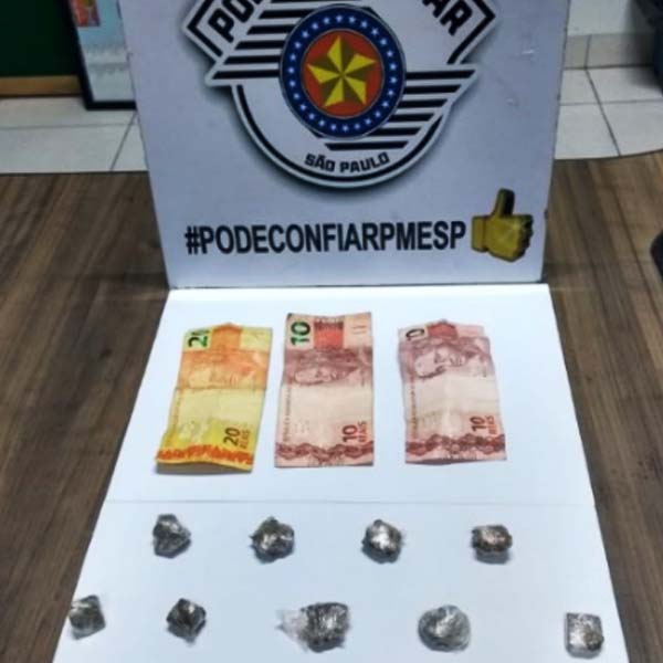 Adolescente de 15 anos é apreendido acusado de vender drogas em frente à escola da Barra Funda