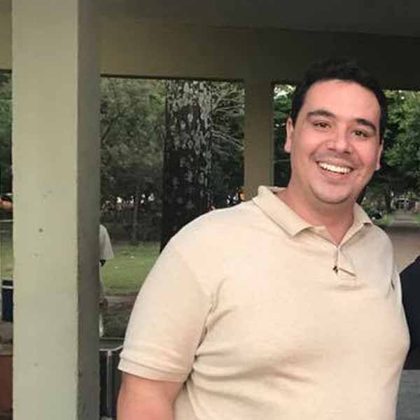 Egydio Nogueira apaga velinhas nesta segunda