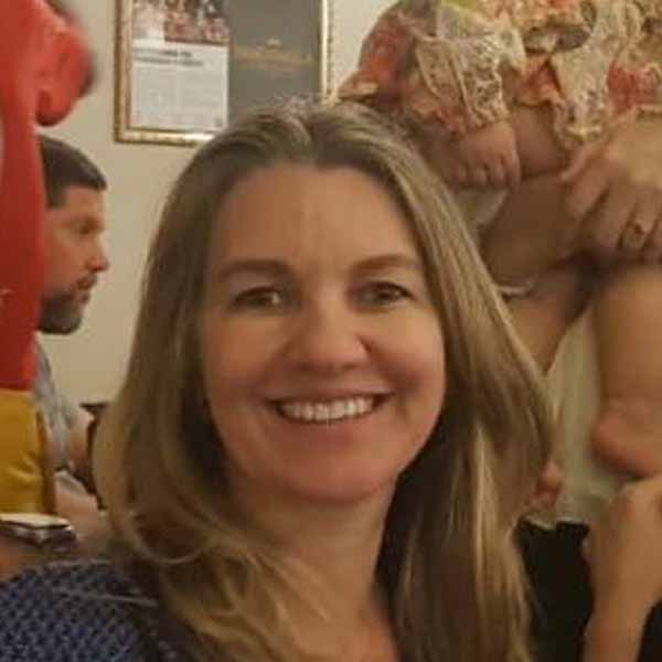 Telma Deliberador comemora mais um aniversário.