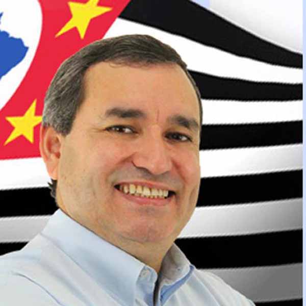 Marco Antonio completa idade nova
