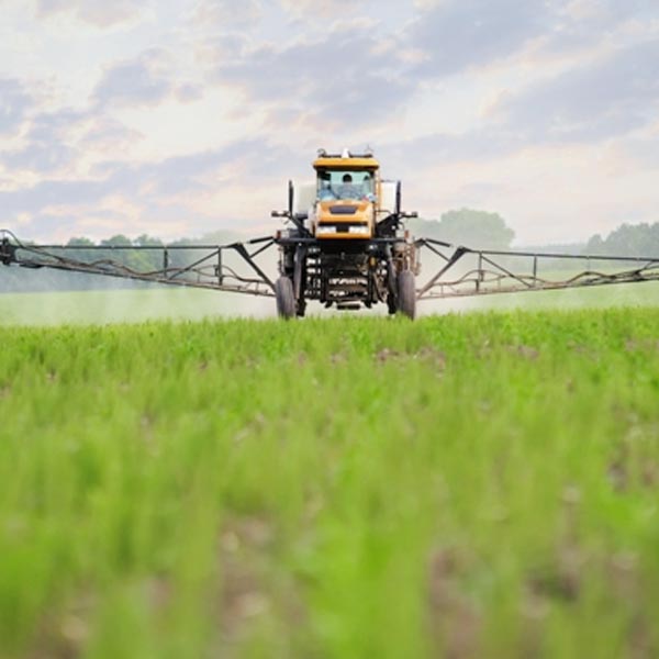 Curso de Aplicação de Agrotóxicos com Pulverizador Barras está com inscrições abertas