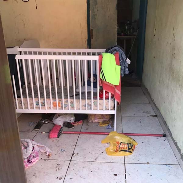Homem é preso suspeito de manter mulher e filhos em cárcere privado em Marília