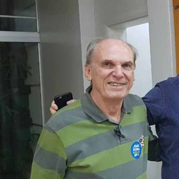 José Burati apaga velinhas nesta sexta