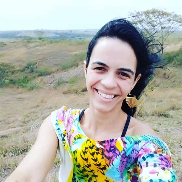 Jane Cristina completa idade nova