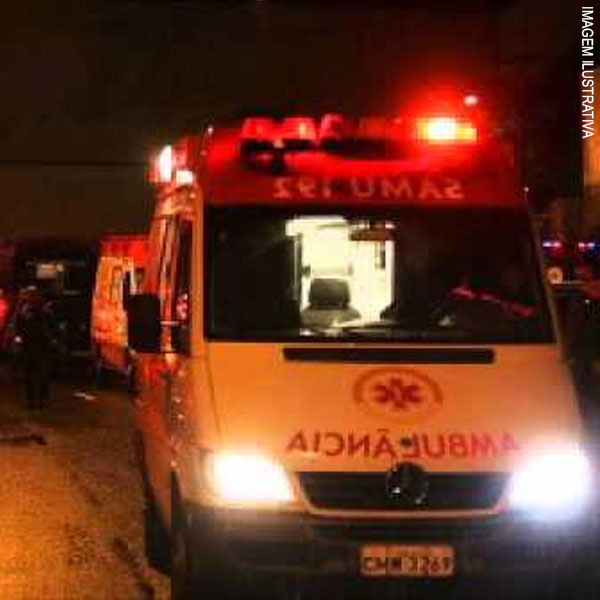 Mulher morre atropelada ao tentar atravessar rodovia em Marília