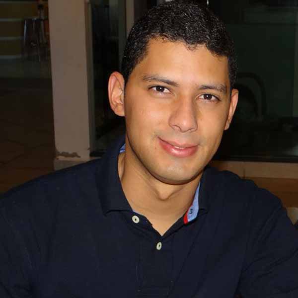 Samuel Gerolamo recebe os parabéns pela chegada de mais um aniversário