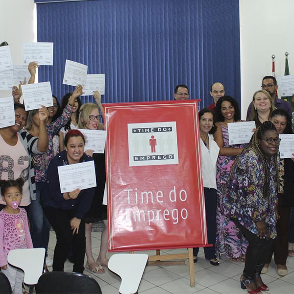 Time do Emprego forma mais uma turma em Paraguaçu