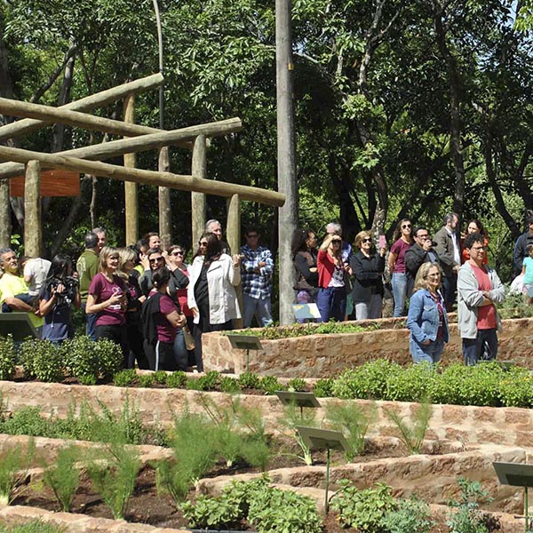 Unimed Assis inaugura Jardim Sensorial em parceria com a Prefeitura Municipal