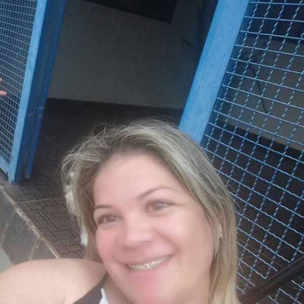 Jane de Oliveira completa idade nova