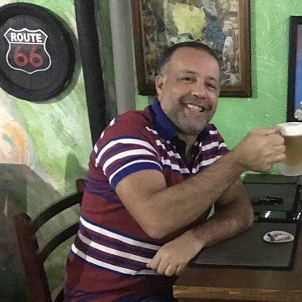 Fernando Manoel apaga velinhas nesta quinta