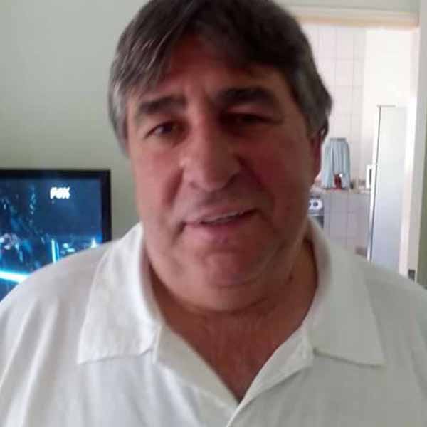 Diogenes Marcelino completa idade nova