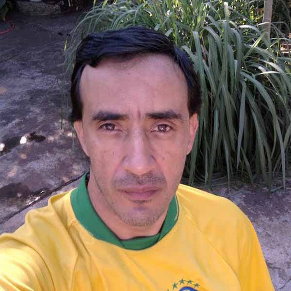 Junior Barbosa recebe os parabéns pela chegada de mais um aniversário