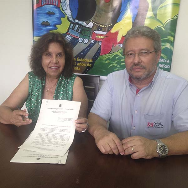 Prefeita Almira regulamenta Feira do Brás e outras itinerantes