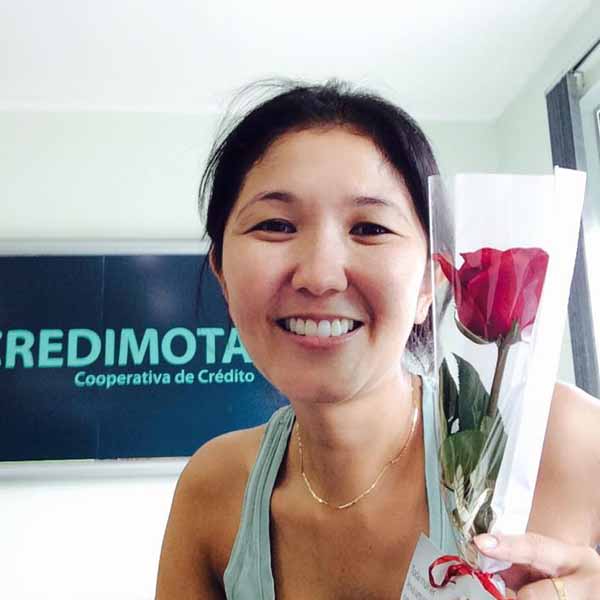 Clissia Suzuki apaga velinhas neste sábado