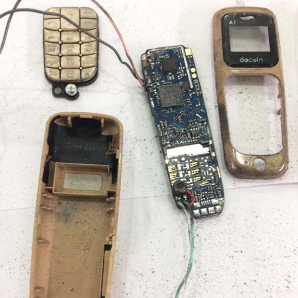 Mulher tenta entrar no presídio de Assis com celular na vagina