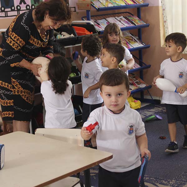 Educação, Turismo e Saúde de Paraguaçu comemoram o Dia das Crianças com diversas atividades