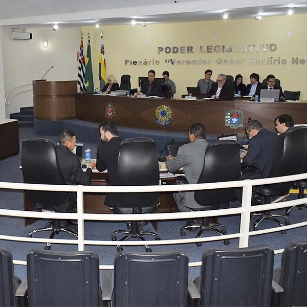 Câmara aprova Lei Orçamentária e crédito de mais de 6 milhões para pavimentação
