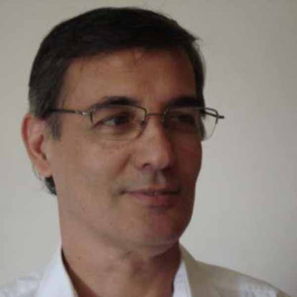Lauremar Vilharquide apaga velinhas neste domingo
