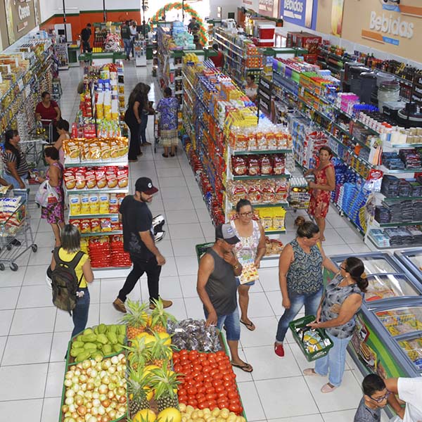 Supermercado Tá-Barato 2 Barra Funda se expande e é reinaugurado em novo e amplo prédio