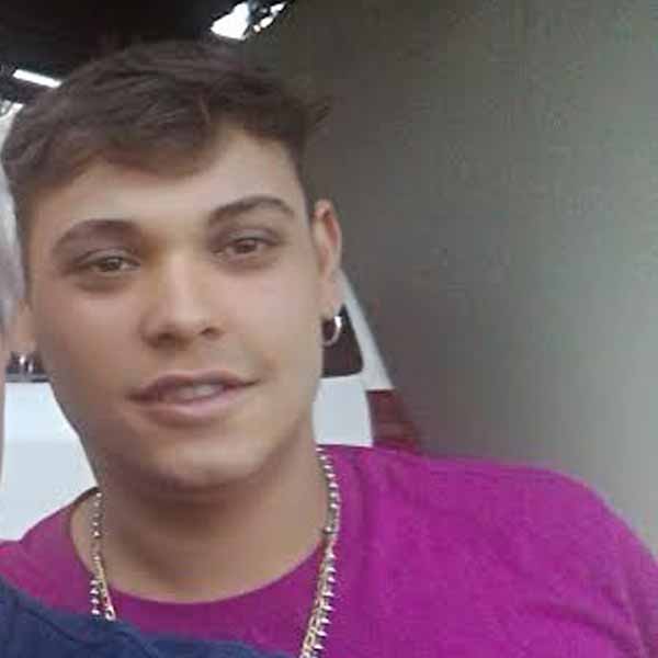 Leonardo é o aniversáriante do dia