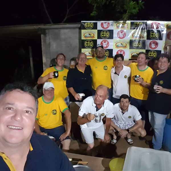C.D.Q. confraternizam em mais uma quinta-feira