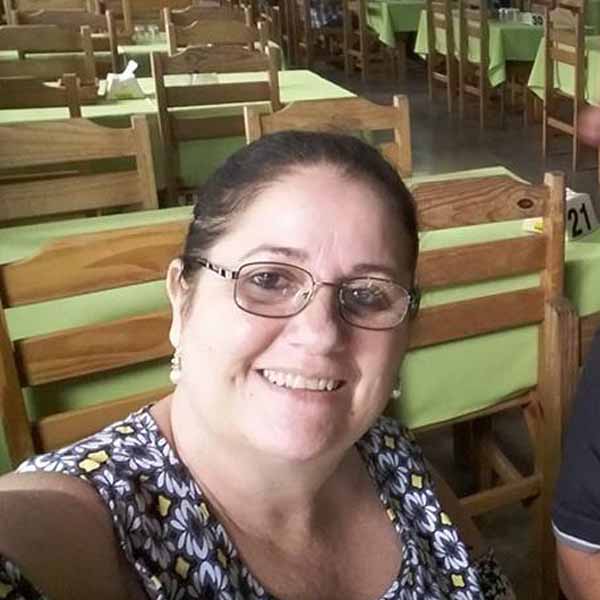 Sandra Vilas comemora mais um aniversário.