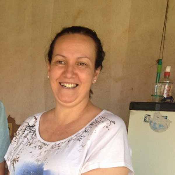 Silvana Cortez recebe os parabéns pela chegada de seu aniversário