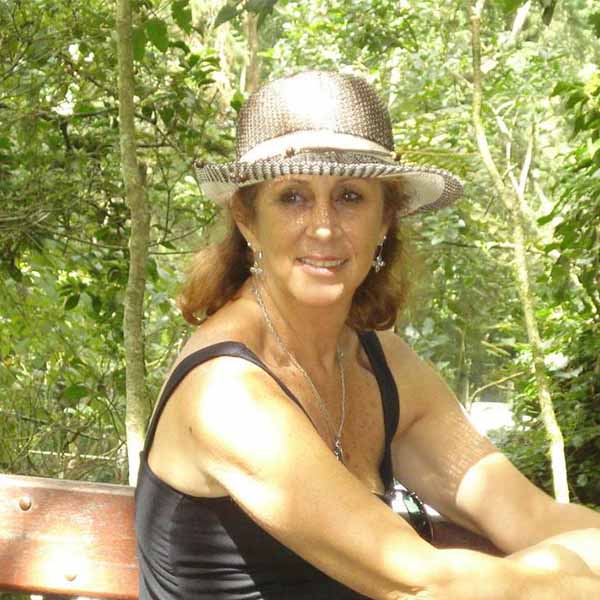 Rosangela Cupido comemora mais um aniversário.