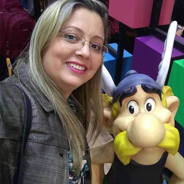 Andréia Villalba completa idade nova