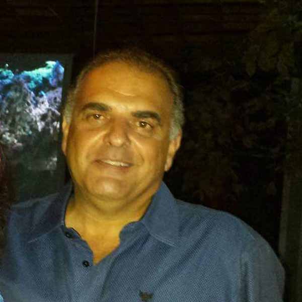 Junior Francischetti recebe os parabéns pela chegada de seu aniversário