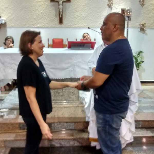Edmilson e Bianca celebram Bodas de Linho