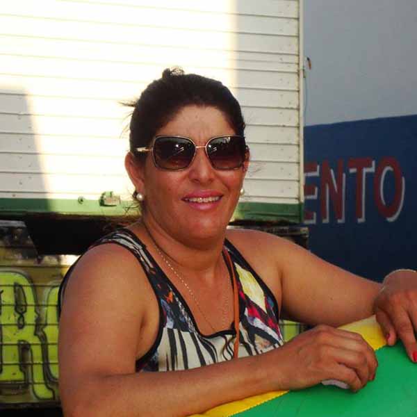 Paula Inácio apaga velinhas nesta segunda