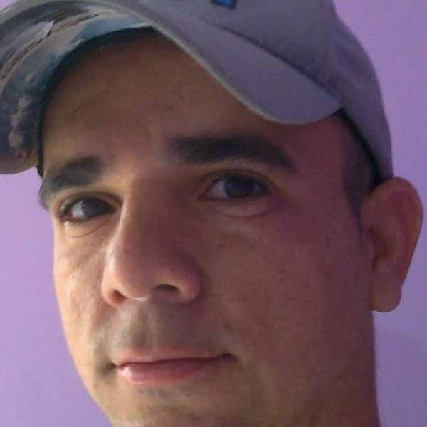 Jean Lucas recebe os parabéns pela chegada de seu aniversário