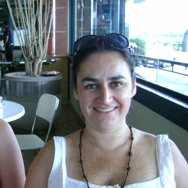 Suzane Reis apaga velinhas nesta sexta