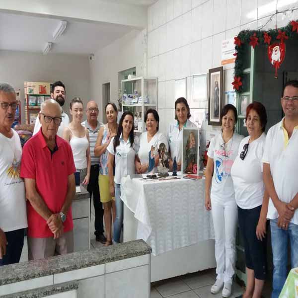 Clinica Cães e Gatos recebe o terço empresarial