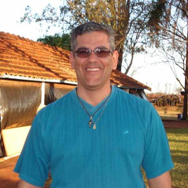 Jaime Karam completa idade nova