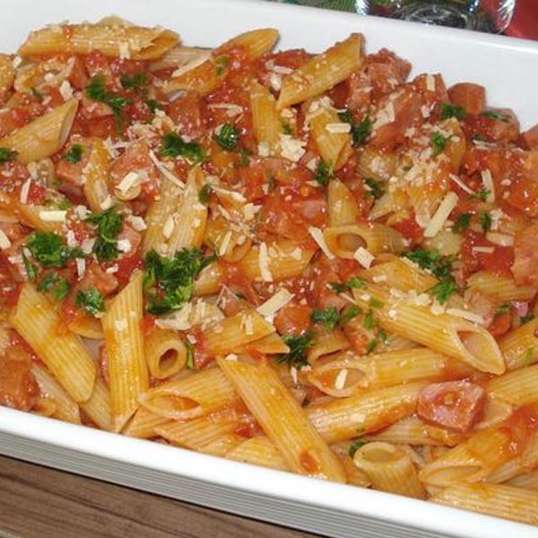Penne ao molho de calabresa
