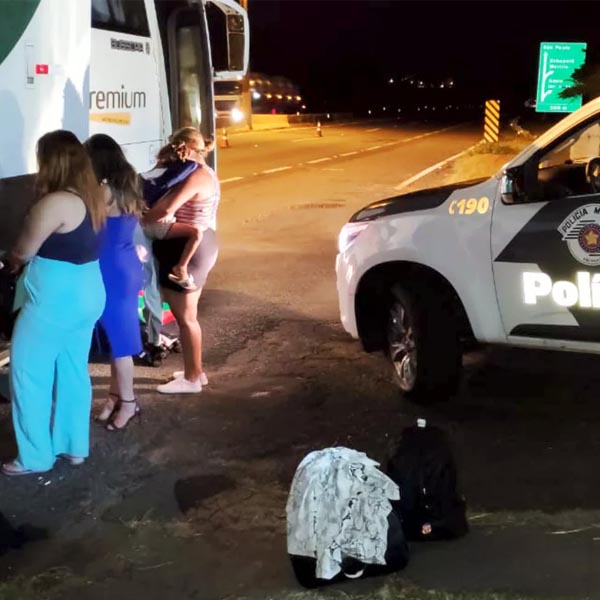 Mulher é presa em Assis com quase 15 quilos de maconha dentro da bagagem