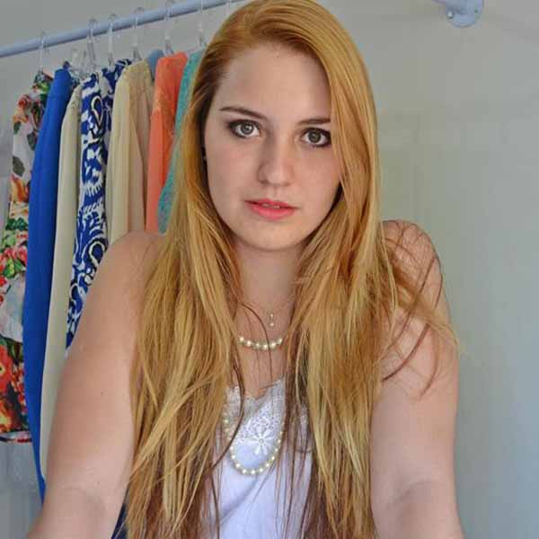 Amanda Gargel completa idade nova