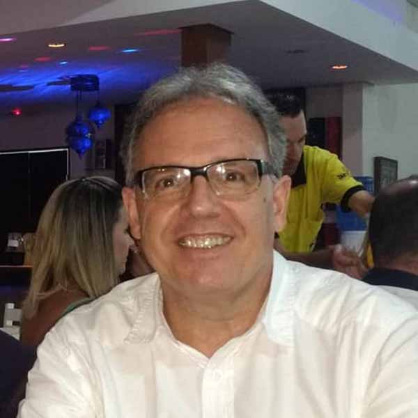 Reynaldo Campanatti apaga velinhas nesta sexta