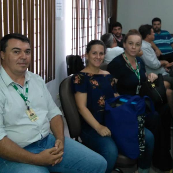 Paraguaçu Paulista participa de reunião sobre Implantação do SUASA