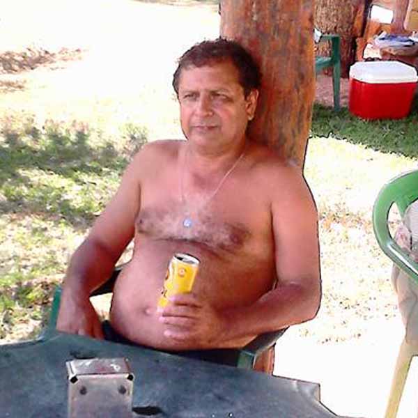 Fernando Tiagas apaga velinhas