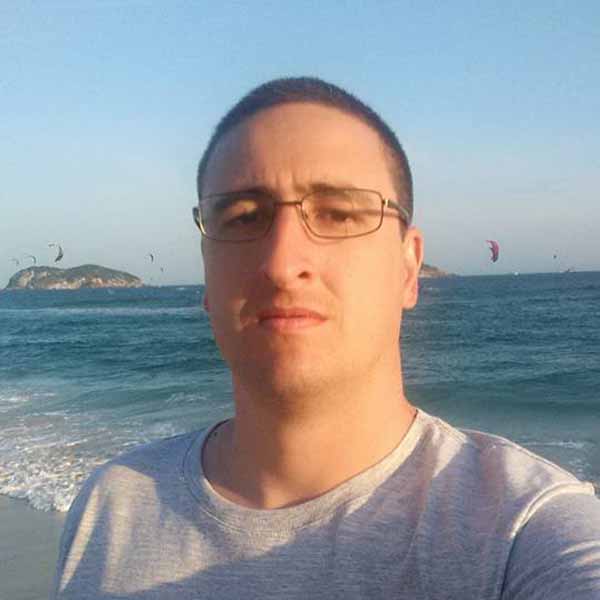Octavio Lucas comemora mais um aniversário.