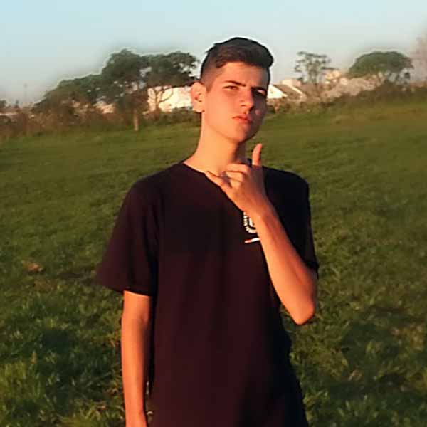 Rodrigo Santos Berto completa idade nova