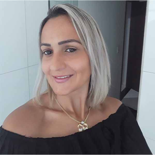 Rosy Silva completa idade nova