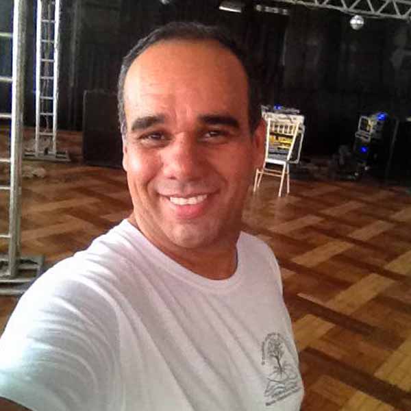 Ricardo Barcelos comemora mais um aniversário.