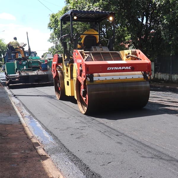 Prefeitura de Paraguaçu prossegue com recape de 70 mil m2 de ruas