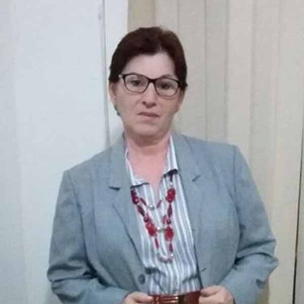 Vera Lucia Guelere completa idade nova